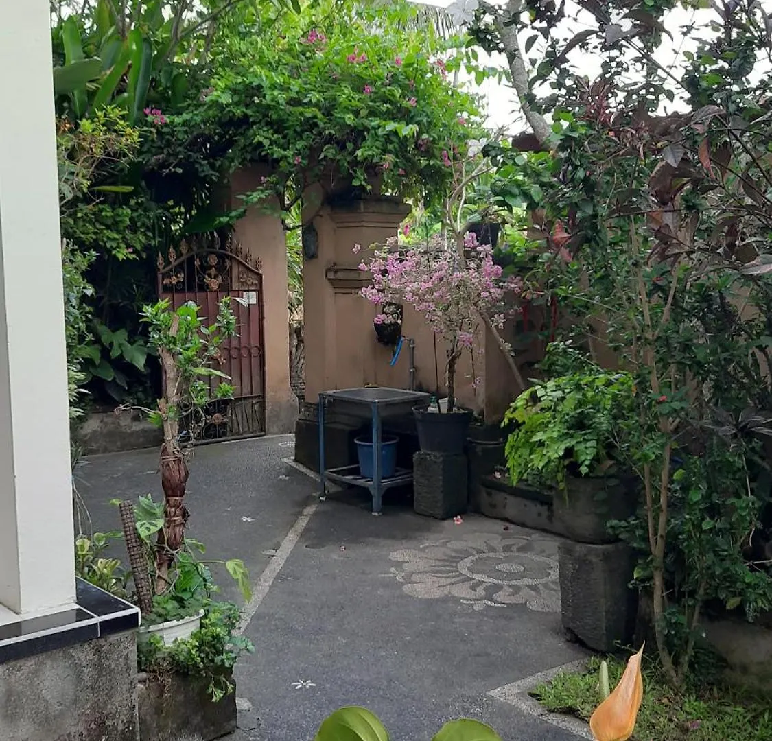 Evan House Homestay With Kitchens And Private Balconies Ubud  Indonesia